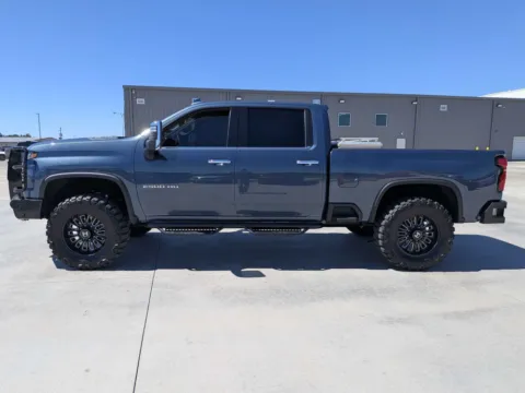 More photos of 2025 Chevrolet Silverado 2500 HD LTZ at Woody Folsom CDJR of Douglas, GA