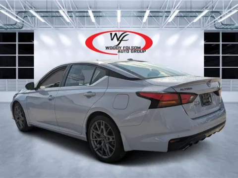 More photos of 2024 Nissan Altima 2.0 SR at Woody Folsom CDJR of Douglas, GA