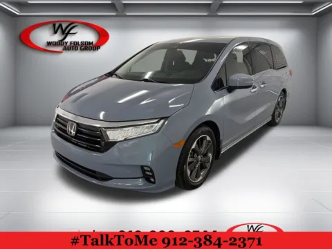 Gray 2023 Honda Odyssey Elite for sale in Douglas, GA