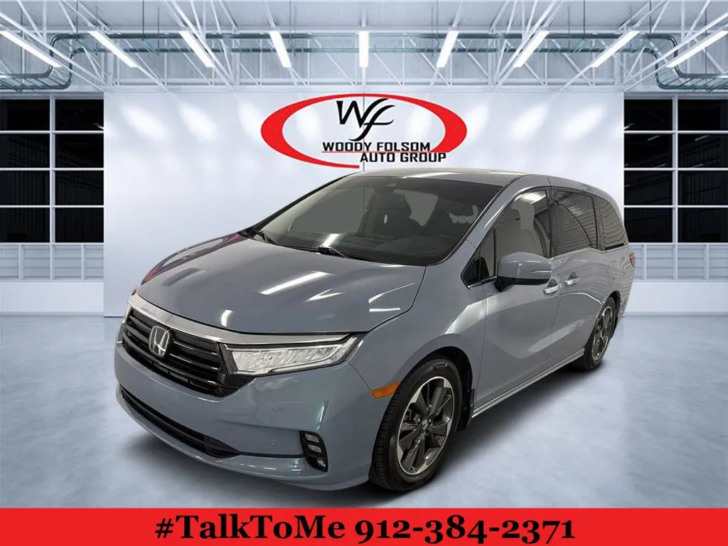 Gray 2023 Honda Odyssey Elite for sale in Douglas, GA