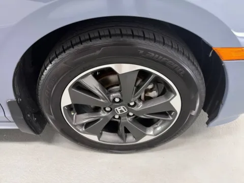 More photos of 2023 Honda Odyssey Elite at Woody Folsom CDJR of Douglas, GA