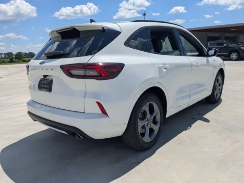 More photos of 2024 Ford Escape ST-Line at Woody Folsom CDJR of Douglas, GA