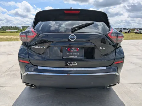 More photos of 2022 Nissan Murano SL at Woody Folsom CDJR of Douglas, GA