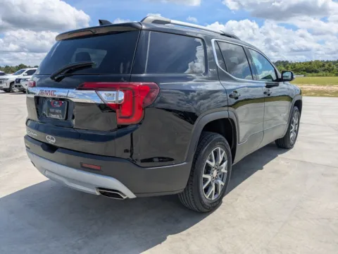 More photos of 2023 GMC Acadia SLT at Woody Folsom CDJR of Douglas, GA