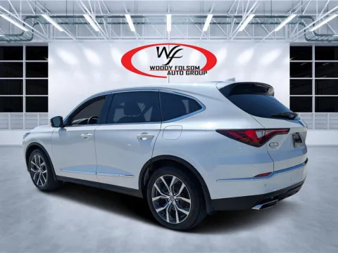 More photos of 2022 Acura MDX w/Technology Package at Woody Folsom CDJR of Douglas, GA