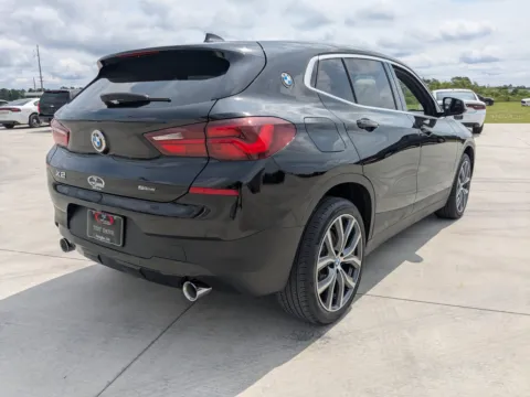 More photos of 2022 BMW X2 sDrive28i at Woody Folsom CDJR of Douglas, GA