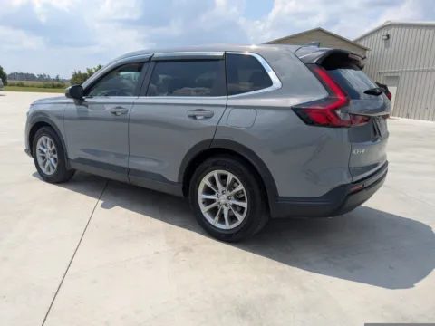 More photos of 2023 Honda CR-V EX-L at Woody Folsom CDJR of Douglas, GA