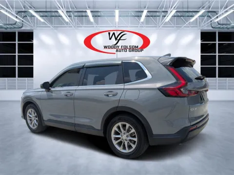 More photos of 2023 Honda CR-V EX-L at Woody Folsom CDJR of Douglas, GA
