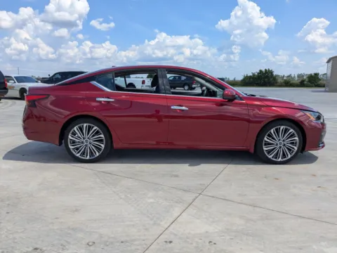 Another view of 2024 Nissan Altima 2.5 SL for sale in Douglas, GA at Woody Folsom CDJR of Douglas