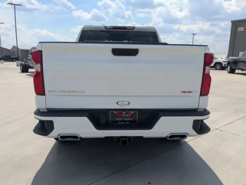 More photos of 2021 Chevrolet Silverado 1500 RST at Woody Folsom CDJR of Douglas, GA