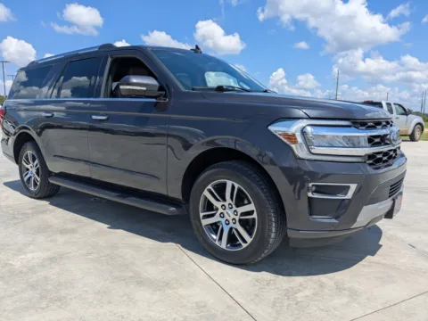 Photos of 2024 Ford Expedition Max Limited for sale in Douglas, GA at Woody Folsom CDJR of Douglas