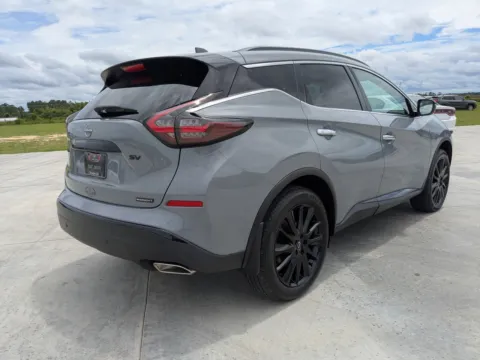 More photos of 2024 Nissan Murano SV at Woody Folsom CDJR of Douglas, GA