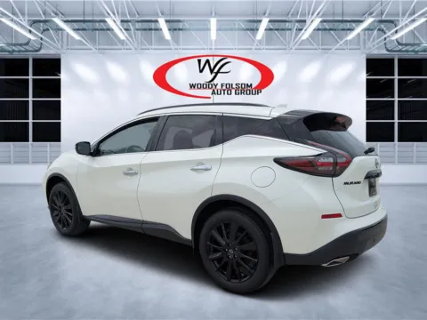 More photos of 2024 Nissan Murano SV at Woody Folsom CDJR of Douglas, GA