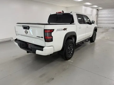 More photos of 2024 Nissan Frontier PRO-4X at Woody Folsom CDJR of Douglas, GA