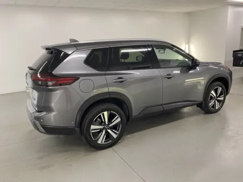 More photos of 2024 Nissan Rogue SL at Woody Folsom CDJR of Douglas, GA