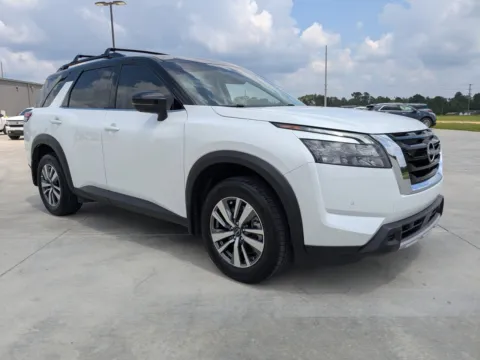 White 2025 Nissan Pathfinder SL for sale in Douglas, GA