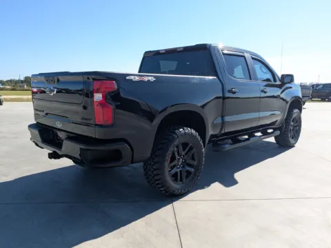 More photos of 2022 Chevrolet Silverado 1500 RST at Woody Folsom CDJR of Douglas, GA