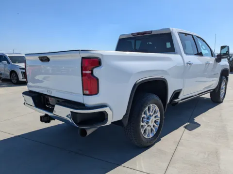 More photos of 2025 Chevrolet Silverado 3500HD LTZ at Woody Folsom CDJR of Douglas, GA