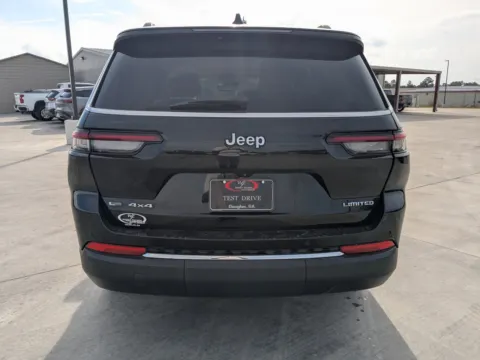 More photos of 2021 Jeep Grand Cherokee L Limited at Woody Folsom CDJR of Douglas, GA