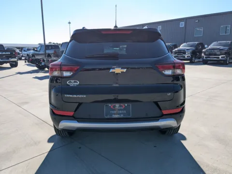 More photos of 2024 Chevrolet Trailblazer LT at Woody Folsom CDJR of Douglas, GA