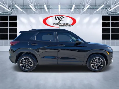 Photos of 2024 Chevrolet Trailblazer LT for sale in Douglas, GA at Woody Folsom CDJR of Douglas