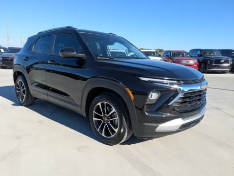 Photos of 2024 Chevrolet Trailblazer LT for sale in Douglas, GA at Woody Folsom CDJR of Douglas