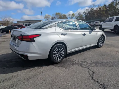 More photos of 2023 Nissan Altima 2.5 SV at Woody Folsom CDJR of Vidalia, GA