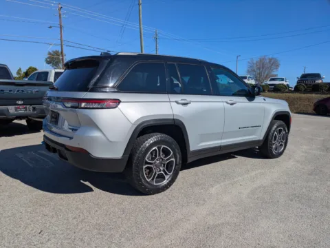 More photos of 2022 Jeep Grand Cherokee 4xe Trailhawk at Woody Folsom CDJR of Vidalia, GA