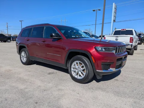 Photos of 2023 Jeep Grand Cherokee L Laredo for sale in Vidalia, GA at Woody Folsom CDJR of Vidalia