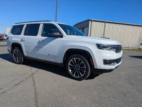 Photos of 2023 Jeep Wagoneer Series III for sale in Vidalia, GA at Woody Folsom CDJR of Vidalia