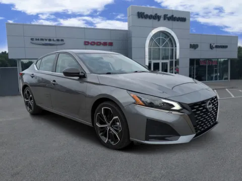 Gray 2024 Nissan Altima 2.5 SR for sale in Vidalia, GA