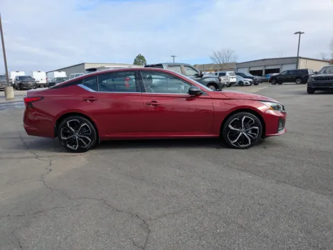 Another view of 2024 Nissan Altima 2.5 SR for sale in Vidalia, GA at Woody Folsom CDJR of Vidalia