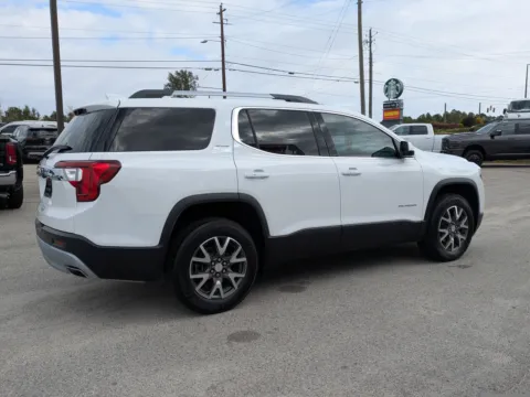 More photos of 2023 GMC Acadia SLE at Woody Folsom CDJR of Vidalia, GA