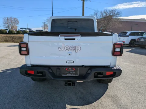 More photos of 2021 Jeep Gladiator Mojave at Woody Folsom CDJR of Vidalia, GA