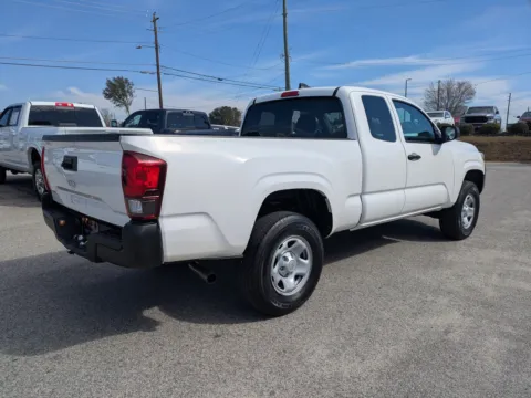 More photos of 2022 Toyota Tacoma SR at Woody Folsom CDJR of Vidalia, GA