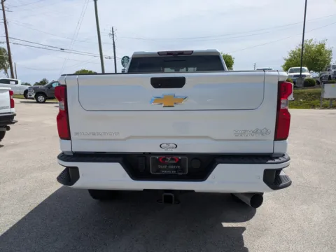 More photos of 2023 Chevrolet Silverado 2500HD High Country at Woody Folsom CDJR of Vidalia, GA