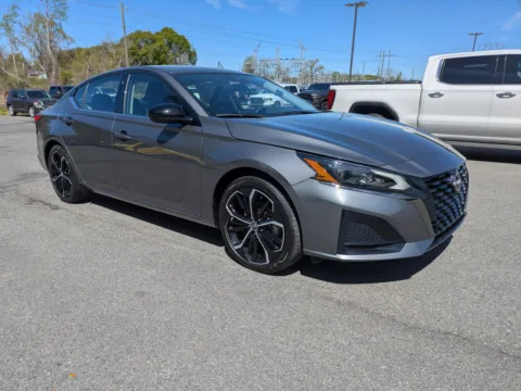 Photos of 2025 Nissan Altima SR for sale in Vidalia, GA at Woody Folsom CDJR of Vidalia