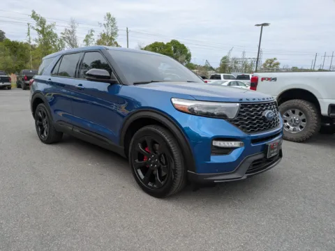 Photos of 2022 Ford Explorer ST for sale in Vidalia, GA at Woody Folsom CDJR of Vidalia