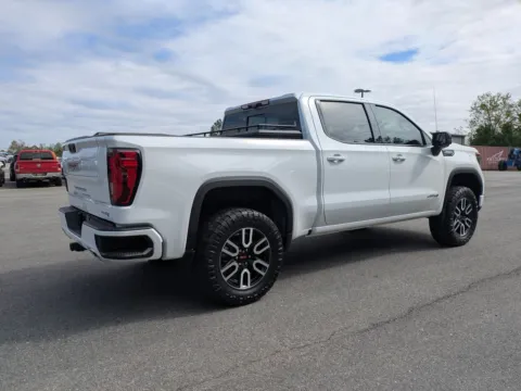 More photos of 2023 GMC Sierra 1500 AT4 at Woody Folsom CDJR of Vidalia, GA