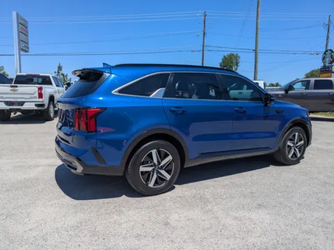 More photos of 2021 Kia Sorento S at Woody Folsom CDJR of Vidalia, GA