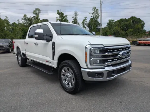 White 2023 Ford Super Duty F-250 SRW LARIAT for sale in Vidalia, GA