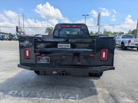 More photos of 2022 Ford Super Duty F-550 DRW XL at Woody Folsom CDJR of Vidalia, GA