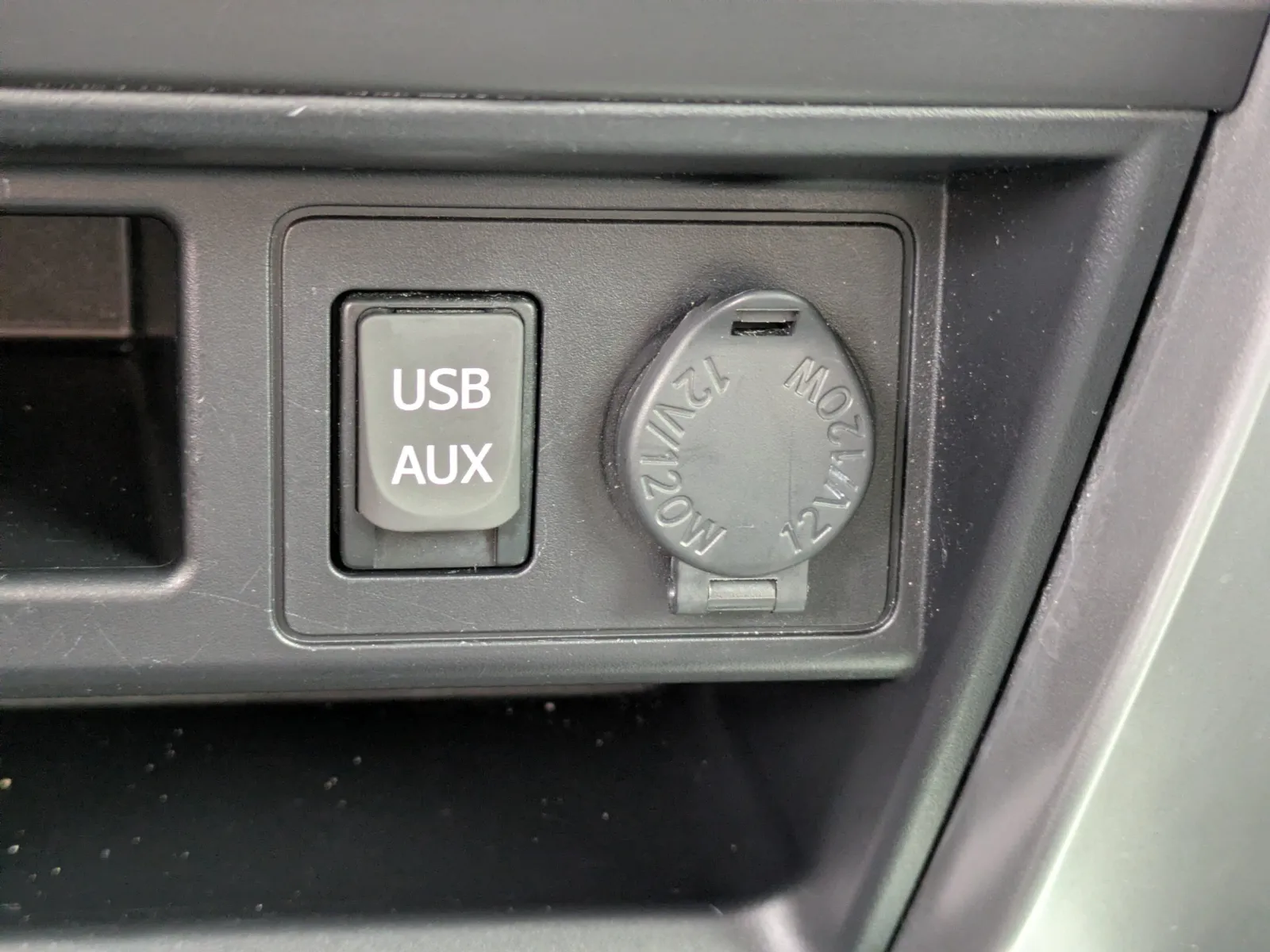 2019 Toyota 4Runner SR5 - Photo 22