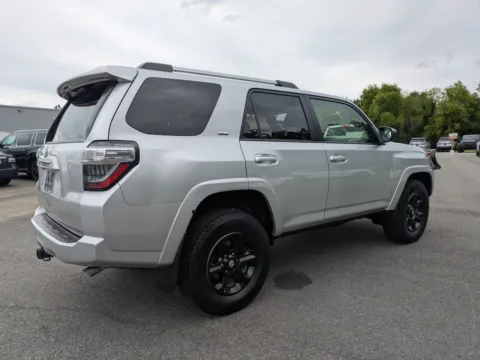 More photos of 2019 Toyota 4Runner SR5 at Woody Folsom CDJR of Vidalia, GA