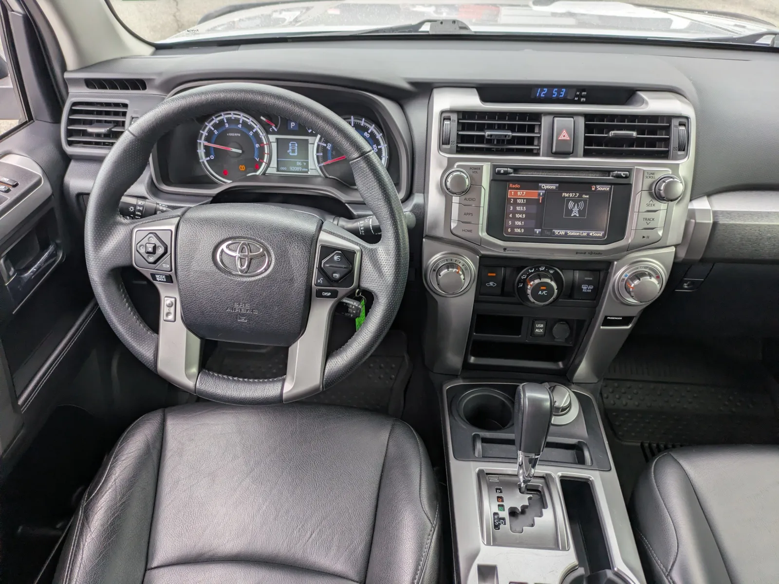 2019 Toyota 4Runner SR5 - Photo 16