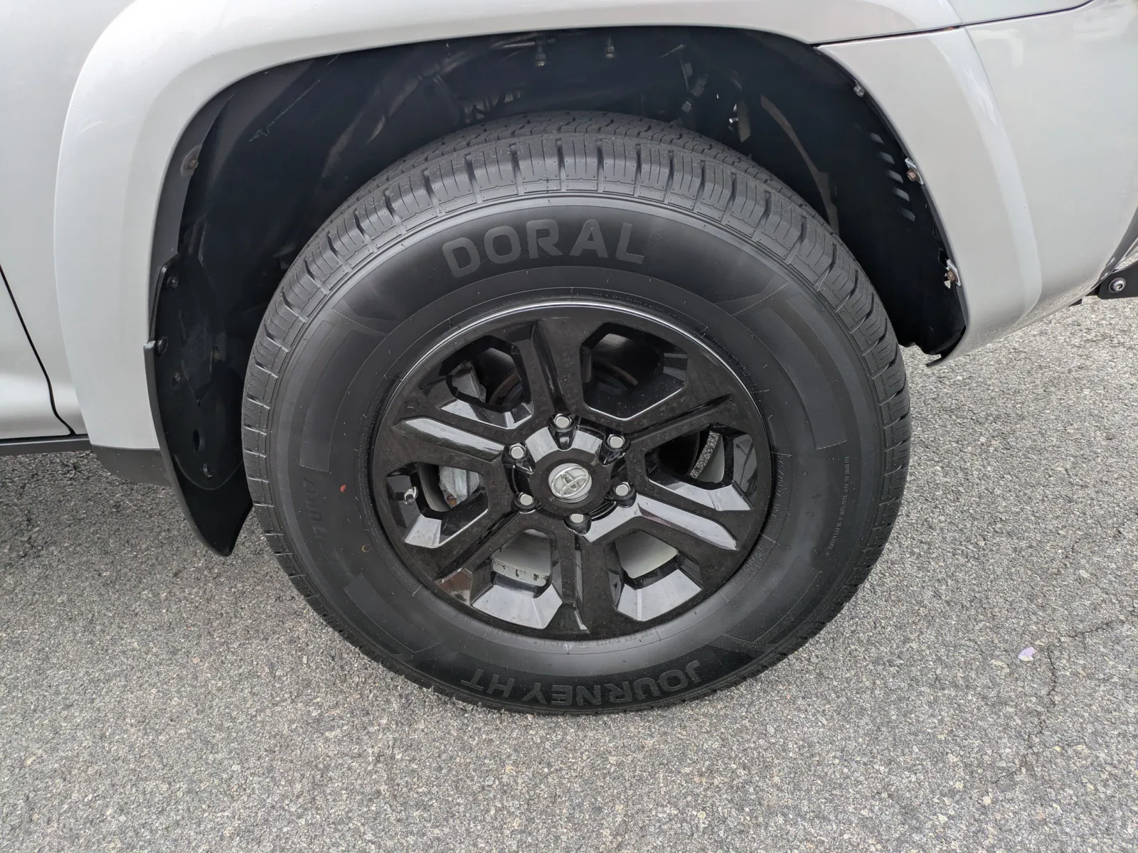 2019 Toyota 4Runner SR5 - Photo 11