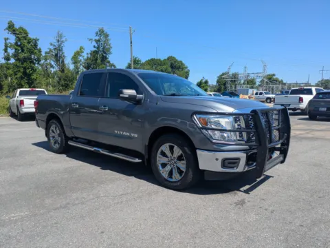 Photos of 2018 Nissan Titan SV for sale in Vidalia, GA at Woody Folsom CDJR of Vidalia