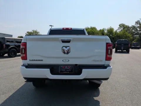 More photos of 2022 Ram 2500 Laramie at Woody Folsom CDJR of Vidalia, GA