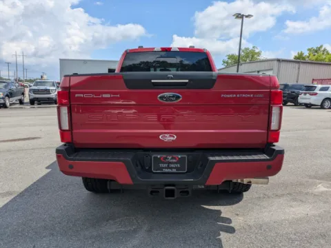 More photos of 2022 Ford Super Duty F-250 SRW LARIAT at Woody Folsom CDJR of Vidalia, GA