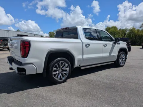 More photos of 2024 GMC Sierra 1500 Denali at Woody Folsom CDJR of Vidalia, GA